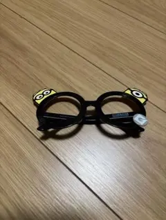 ミニオンデザインの眼鏡
