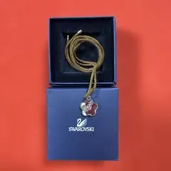 【Swarovski／スワロフスキー】ネックレス フラワー　バイオレット