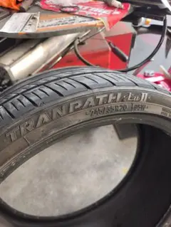 245/35r20 トーヨータイヤトランパスlu2　バリ山のサムネイル
