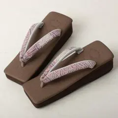 ≪菱屋カレンブロッソ×正絹絞り鼻緒≫ カフェ草履 M寸スクエア no.3424