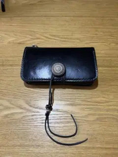 ビーズ屋公ちゃん コードバン ミドルウォレット ブラック コンチョ