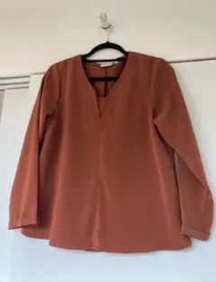 URBAN RESEARCH DOORS オレンジ Vネック 長袖シャツ