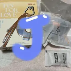 LABUBU PIN FOR LOVE イニシャル キーリングアルファベット J