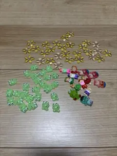 デコパーツ まとめ売り カエル 花 人形