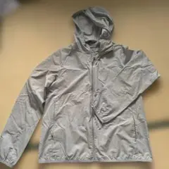 UNIQLO UVフードウィンドブレーカー ブルーグレーM