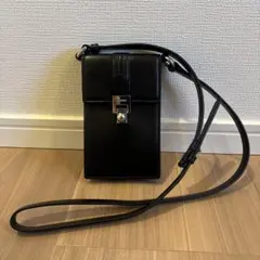 正規品・美品】THOM BROWN PHONE HOLDER W - メルカリ