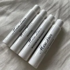 [期間限定出品8/10まで]Miss Dior 香水 サンプル セットのサムネイル