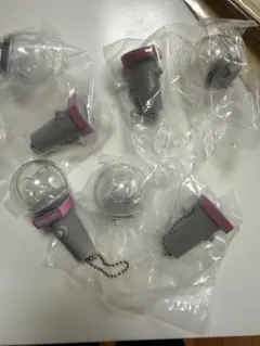 ペンライト　マスコットチャーム　ガチャ　全４種セット　aespa