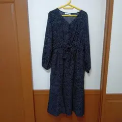 ドット柄 長袖ワンピース