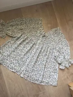 花柄 ブラウス ダブルクローゼット