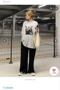 ISOOK フォトプリント Tシャツ　新品グレーのサムネイル