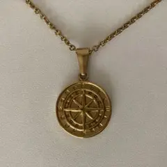 コンパスデザイン ネックレス 金色