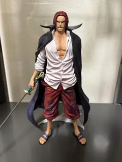 【美品】バンプレくじ PREMIUM ワンピース-シャンクス- A賞