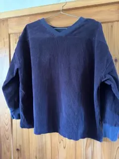 tumugu: Vネック 長袖トップス