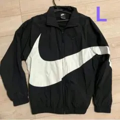 NIKEジャケット ビッグスウォッシュ黒