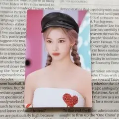 TWICE〜サナ Formula of Love: O+T=＜3