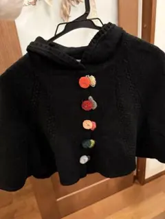 familiar フード付き黒ポンチョ