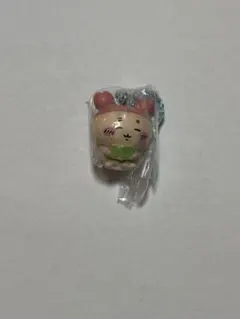 古本屋 ちいかわ キーホルダー チャーム マスコット付きビスケット 新品、未使用