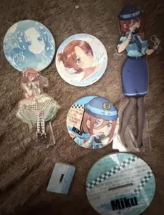 五等分の花嫁 中野三玖 アクスタ 缶バッジ BIGアクリルスタンド