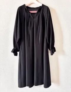 ブラック 長袖 ワンピース
