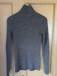 ユニクロ エクストラファインメリノリブタートルネックセーター