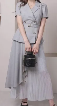 SALE！ジャケットレイヤードプリーツワンピース LIP SERVICE