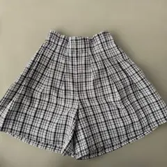 a.v.v春夏用チェック柄キュロット140