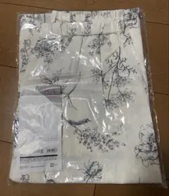 新品未使用ニトリデコホーム　ルームウェア花柄パンツロングパンツ　M〜L パジャマのサムネイル