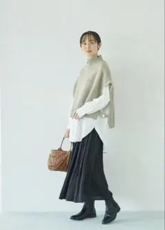 【新品未使用】sosoto プリーツスカート(黒)