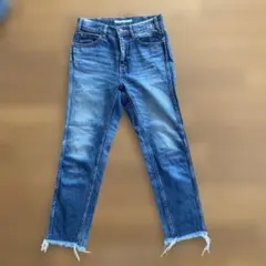 Item thumbnail for item 777c11b6-dcd1-436d-902a-045adde91bdc