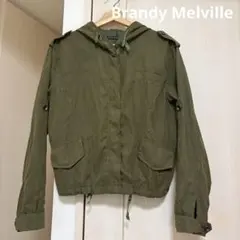 Brandy Melville⭐︎ミリタリー風 フード付きショートブルゾン　カーキ