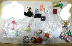 ミニチュア　ガチャガチャ　13点セット