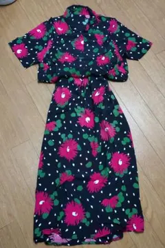 チャイルドウーマン　花柄　セットアップ　黒