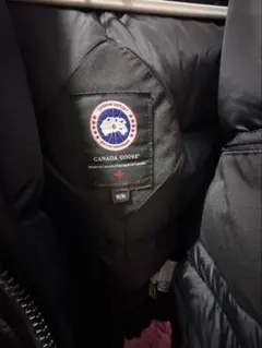 CANADA GOOSE ダウンジャケット M