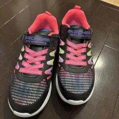 SKECHERS キッズスニーカー 水弾き