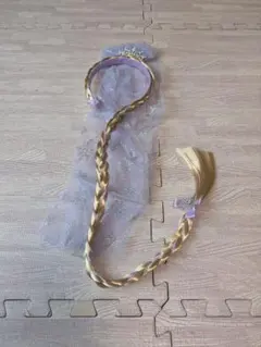 ラプンツェル風 三つ編み カチューシャ プリンセス 飾り