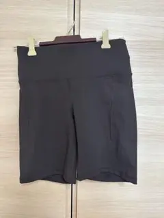 ✨一度着用のみの美品！✨ H&M MOVE DryMove™ サイドポケット付き