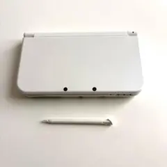 【美品】NEW3DSLL パールホワイト　本体　タッチペン付き