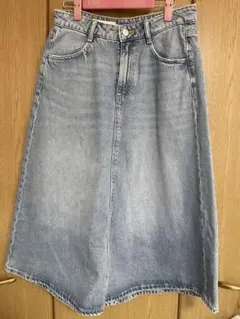 お値下げ中！ ZARA ダメージデニムスカート M (ブルー)