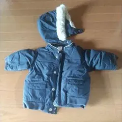 フード付きネイビーアウター