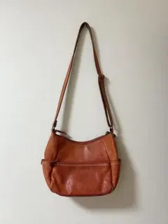 オレンジレッド レザーショルダーバッグ マルチポケット