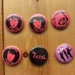 【激レア】BLACK CATS★CREAM SODA 缶バッジ2個セット/当時物 激レア】BLACK CATS☆CREAM SODA 缶バッジ2個セット/当時物 - メルカリ