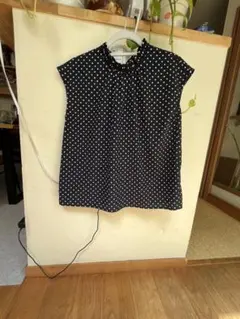水玉　ノースリーブ　新品　ネイビー