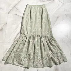 M18936 極美品　リリーブラウン　フラワー刺繍スカート　ロング　ミント　0