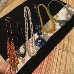 ビーズネックレスセット 多様なデザイン