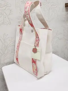 ローラアシュレイ　キャンバストートＳ　スプリングガーデン