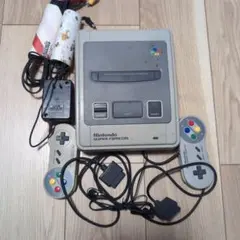 Nintendo Super Famicom 本体 コントローラー2個付き