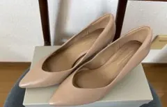 【美品】green label relaxing ベージュ パンプス24.0cmのサムネイル