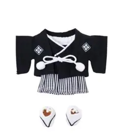 3COINSスリーコインズ　推しぬい袴：M／お正月