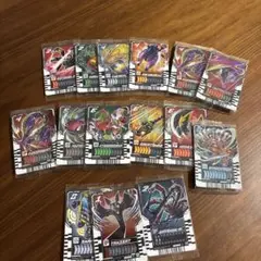 仮面ライダー　ガッチャード　ケミーカード　セット
